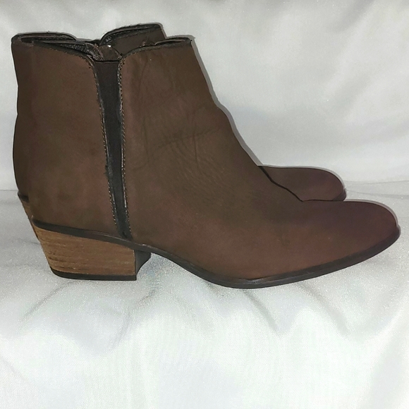 Steve Madden Leather Ankle Boots, (Brown - Size 8) - Picture 1 of 11